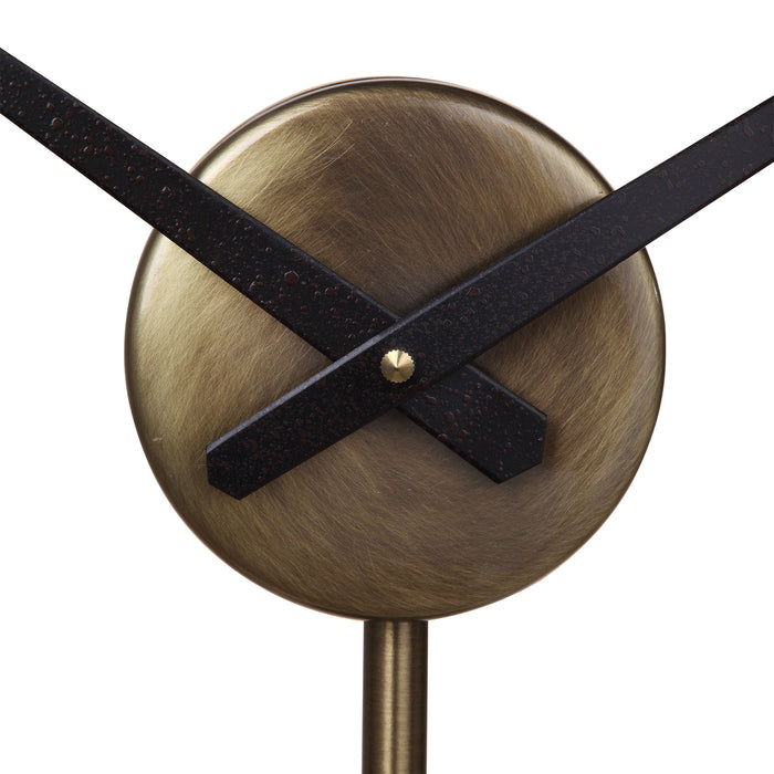 Davy Modern Table Clock Gold