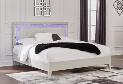 Zyniden King Upholstered Panel Bed