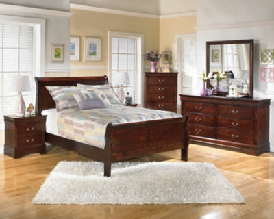 Alisdair Full Sleigh Bed, Dresser and Mirror