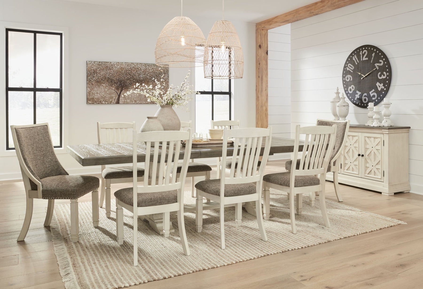How to Choose the Perfect Dining Table for Your Interior Style