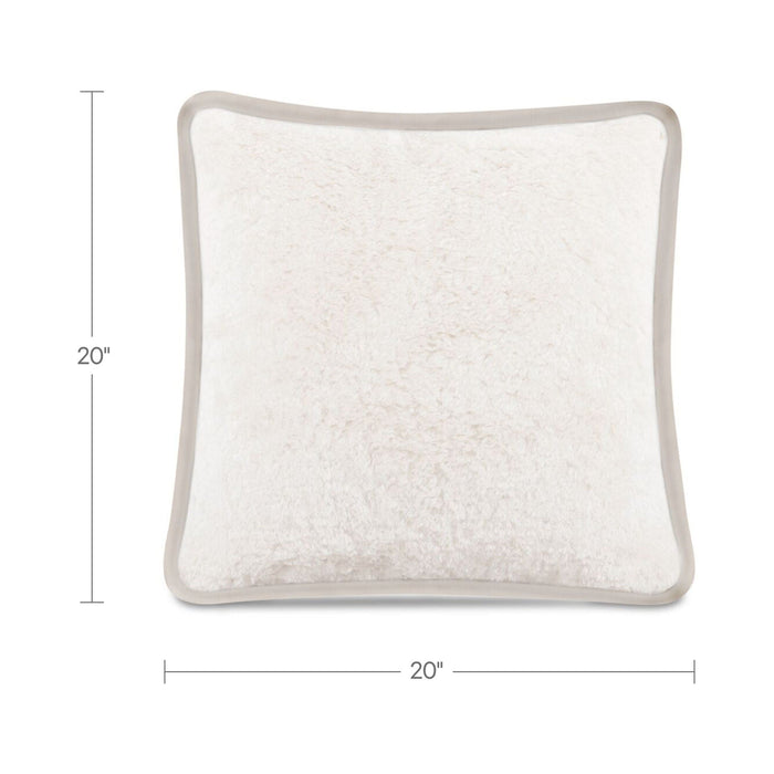 Carr - 20'' Cushion Faux Fur - Cream / White