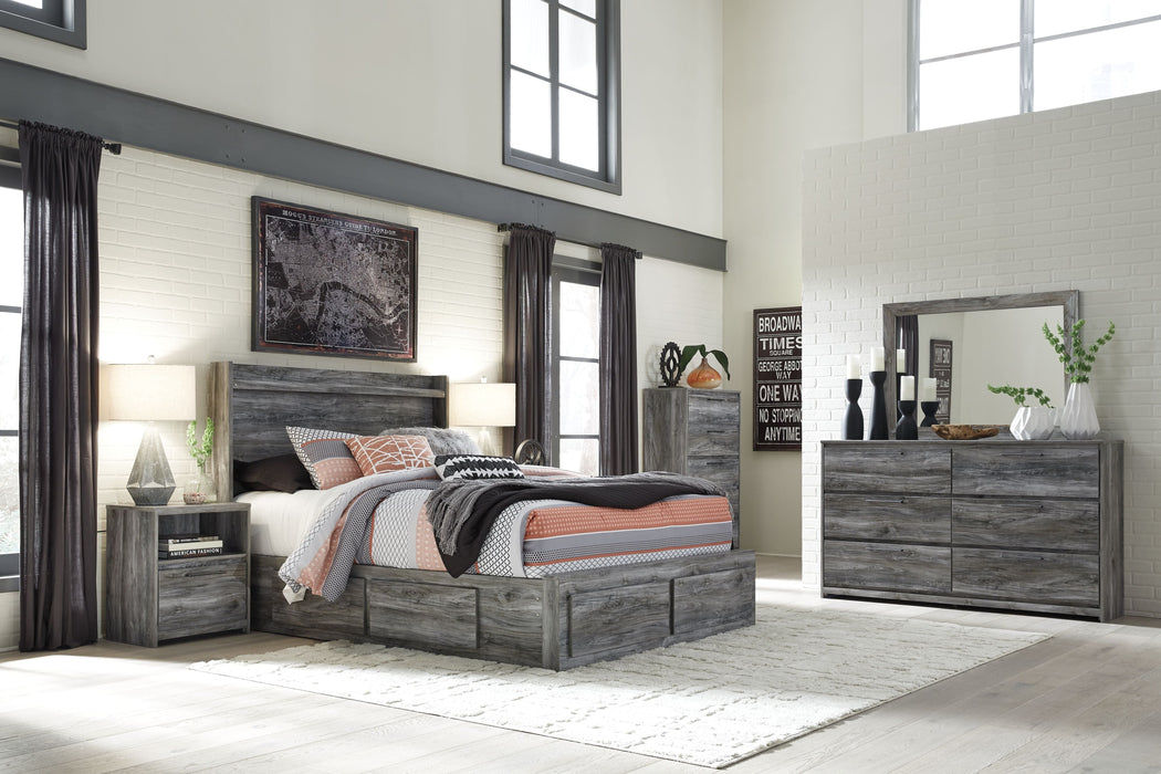 Baystorm Gray Panel Bed With 6 Storage Drawers - King