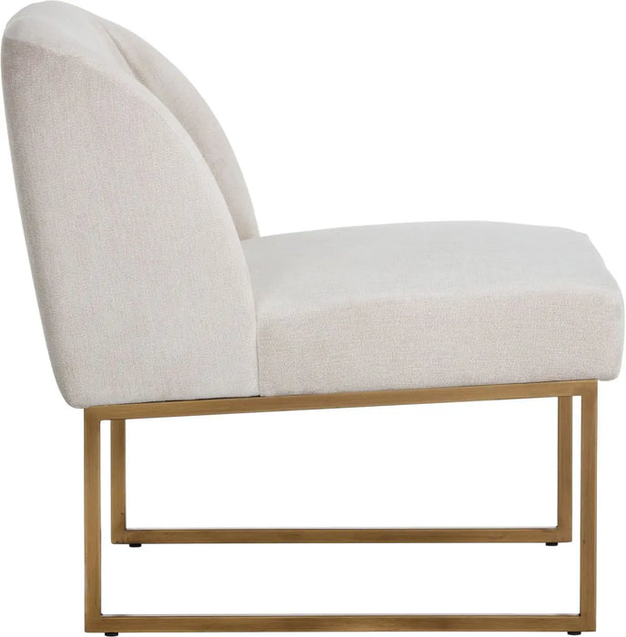 Nevin Lounge Chair Polo Club Muslin