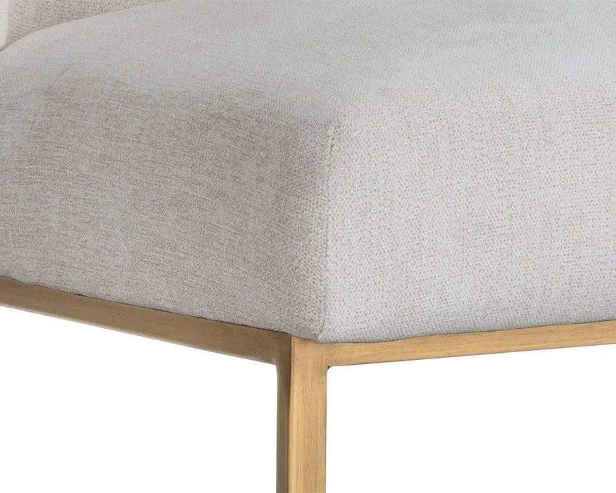 Nevin Lounge Chair Polo Club Muslin