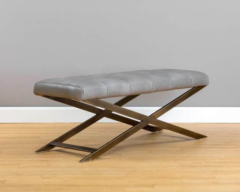 Kammi Bench