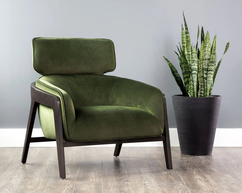 Maximus Lounge Chair