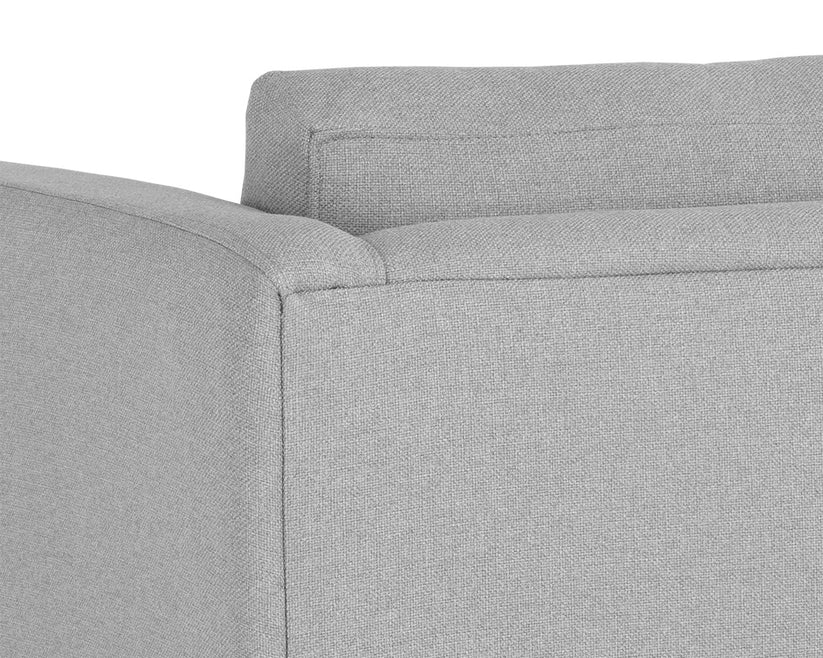 Kaius Sofa