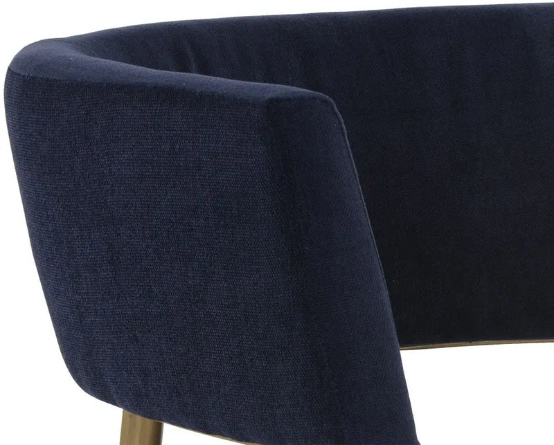 Maestro Lounge Chair