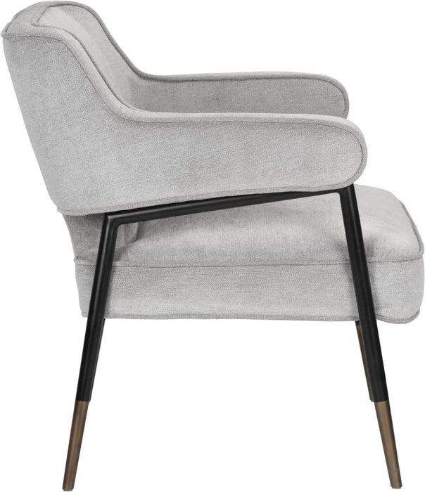 Derome Lounge Chair
