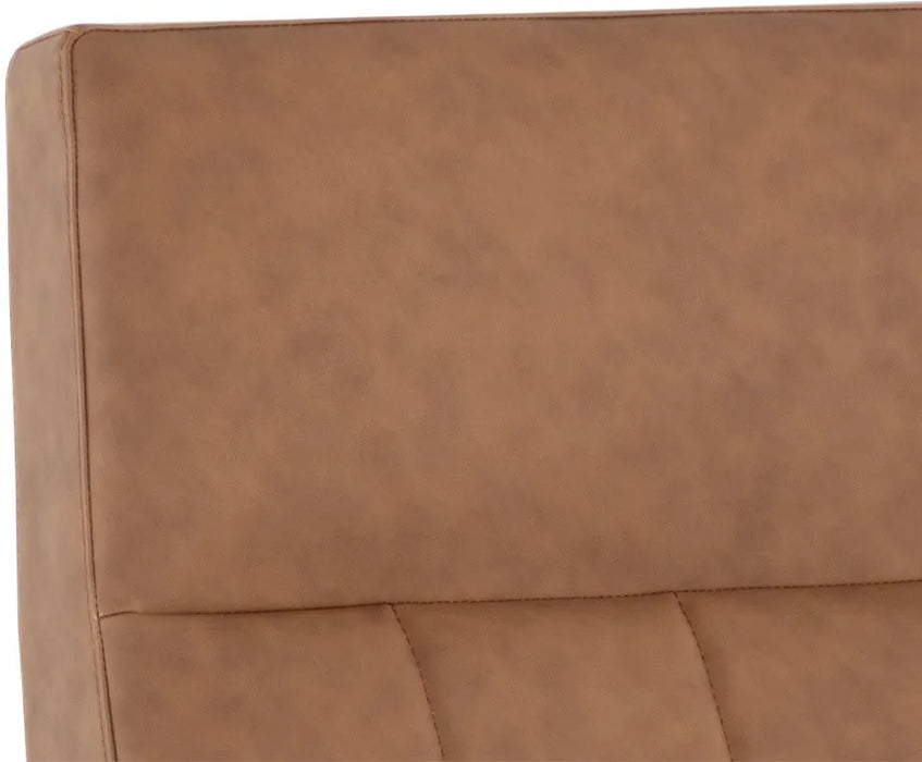 Coelho Lounge Chair