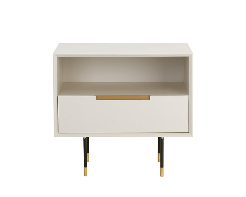 Danbury Nightstand