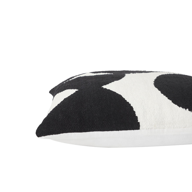 Mauro Pillow