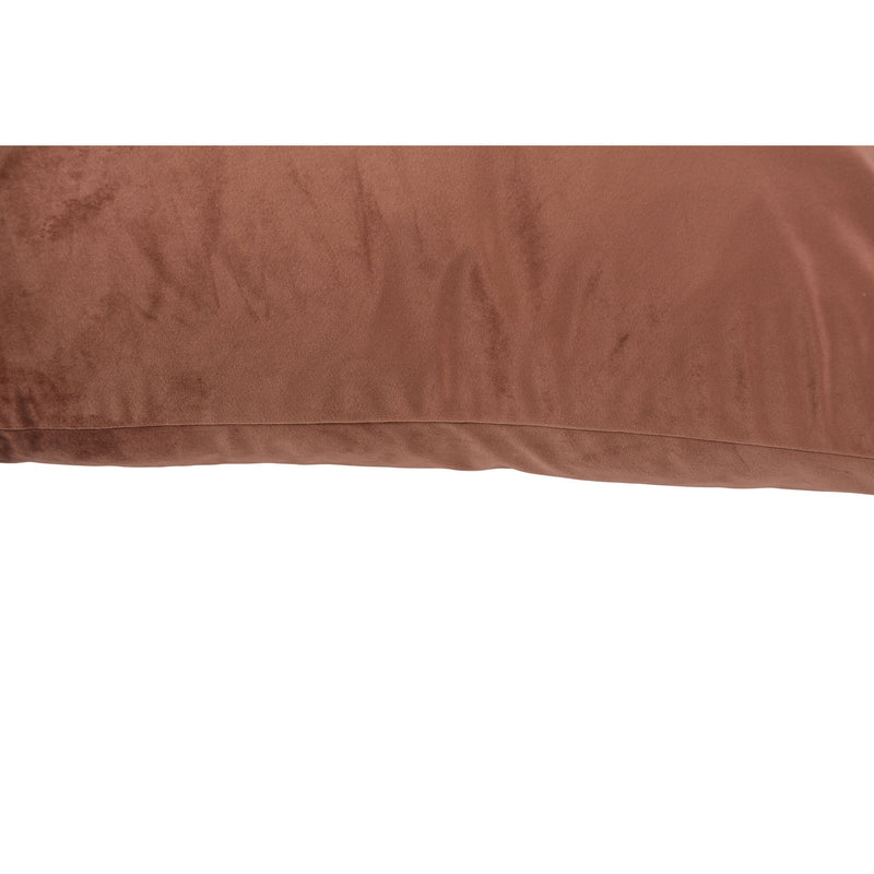 Claudia Pillow