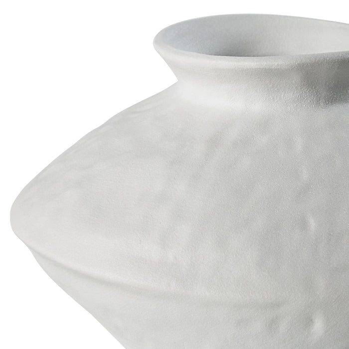 Mills Vase