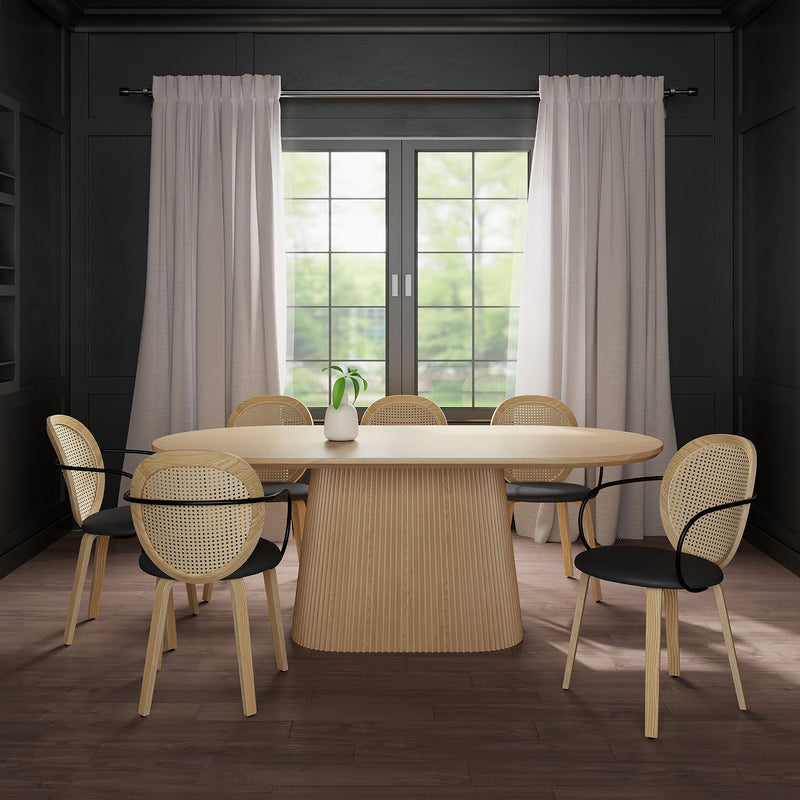 Tovas Ov Nat Orias Lt Oak 7pc Dining Set