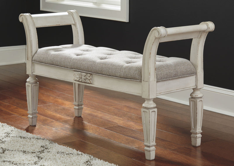 Realyn - Accent Bench - Antique White