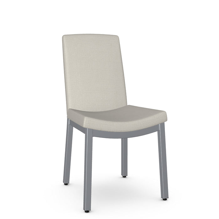 Maddie Chair