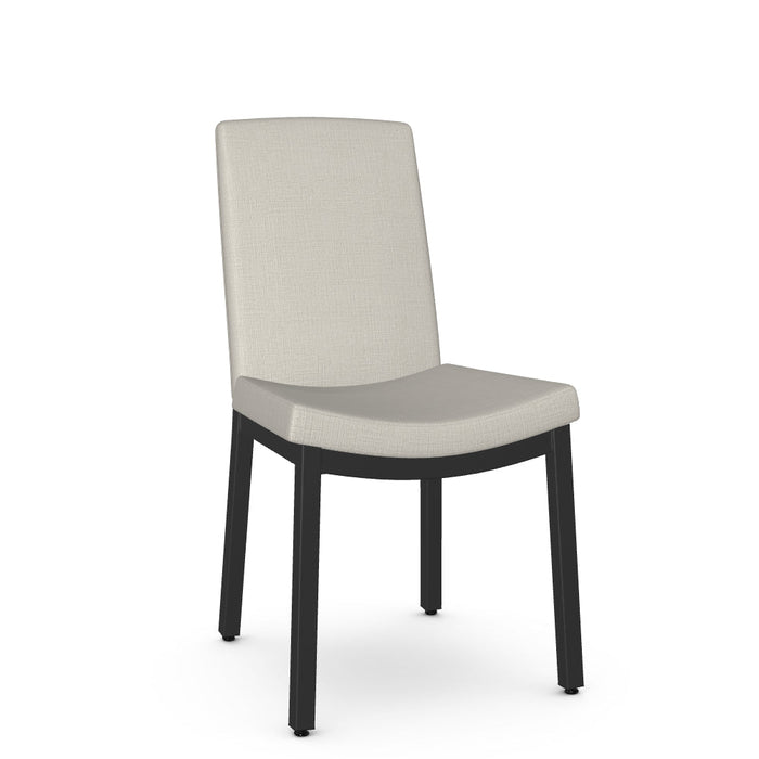 Maddie Chair