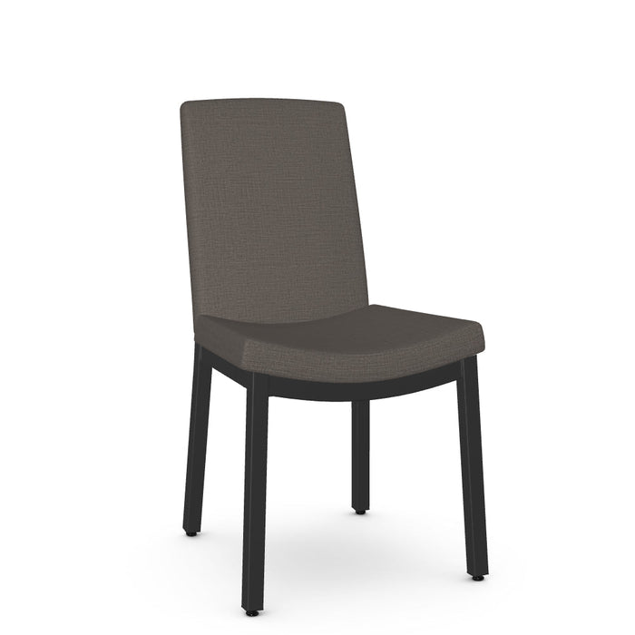 Maddie Chair