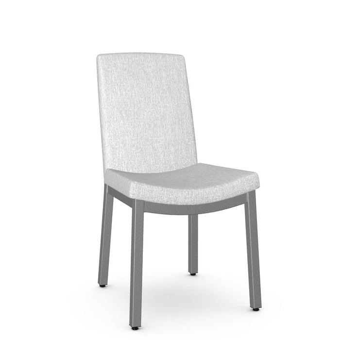 Maddie Chair