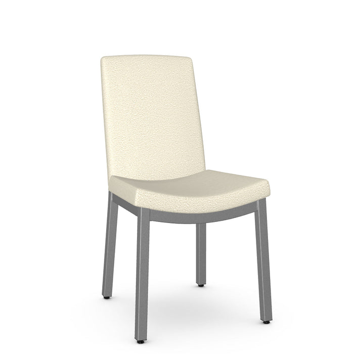 Maddie Chair