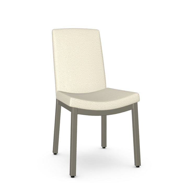 Maddie Chair