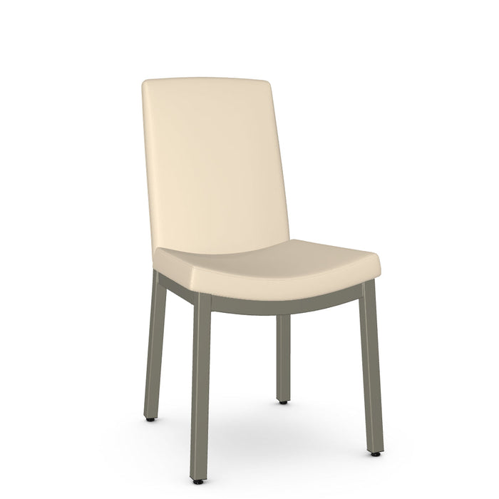 Maddie Chair