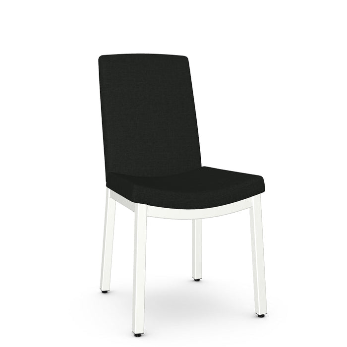 Maddie Chair