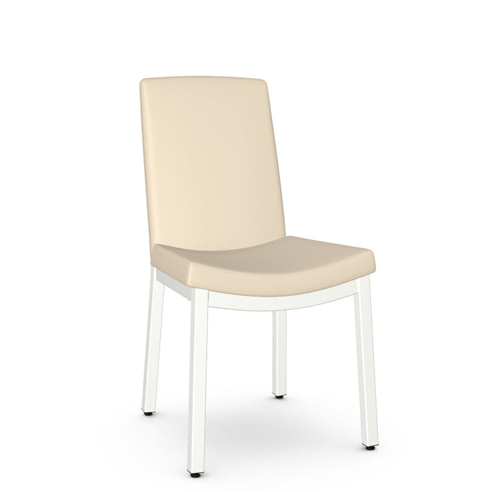 Maddie Chair