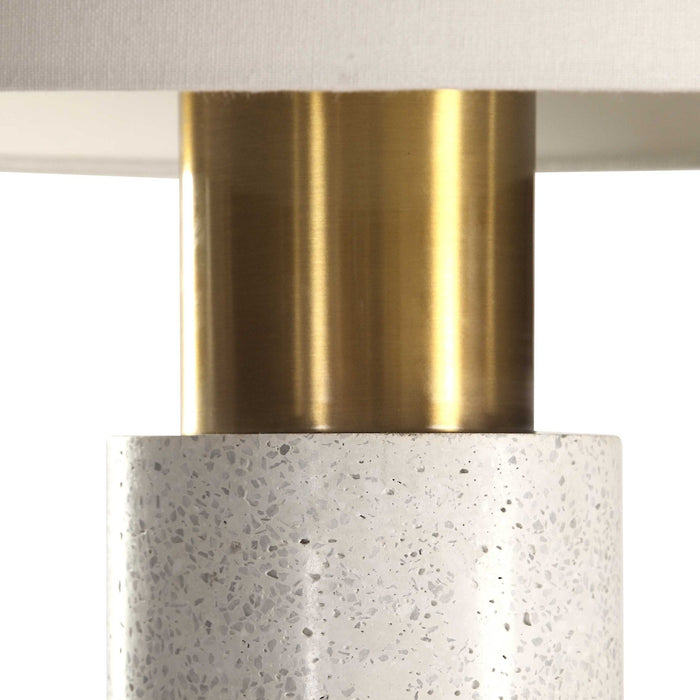 Vaeshon - Concrete Table Lamp - White