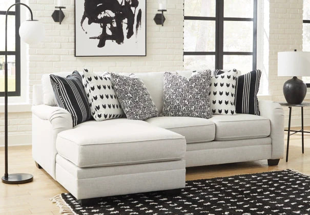 Huntsworth 2-Piece Sectional with LHF Chaise