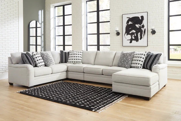 Huntsworth 5-Piece Sectional with RHF Chaise