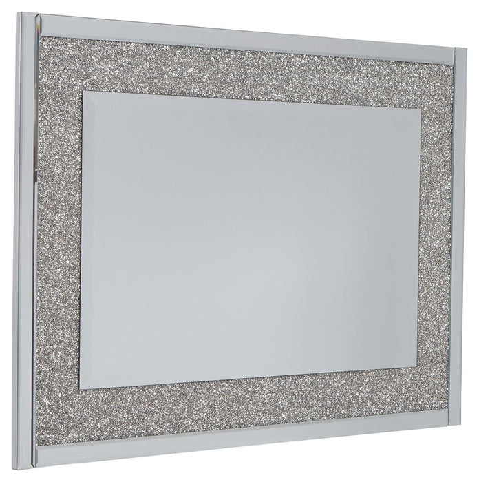 Kingsleigh Metallic Accent Mirror