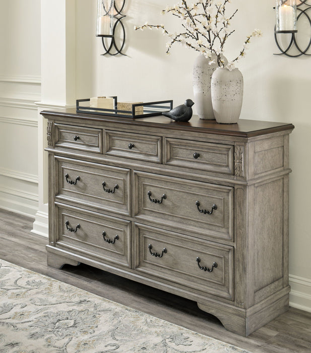 Lodenbay - Dresser - Antique Gray