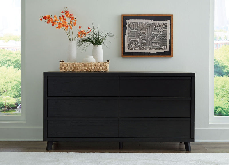 Danziar - Six Drawer Dresser - Black