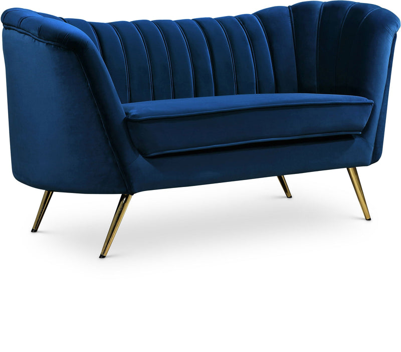 Margo - Loveseat