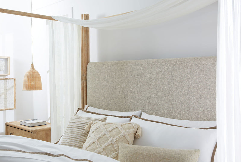 Retreat - Pole Rattan Upholstered Poster Bed With Canopy
