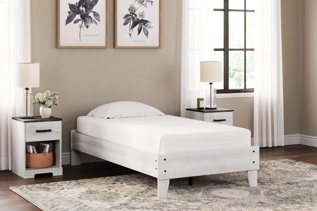 Shawburn Whitewash Platform Bed