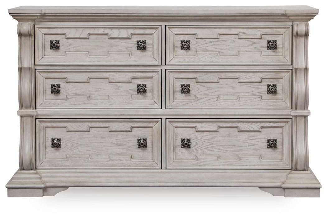 Bruchandi - Dresser