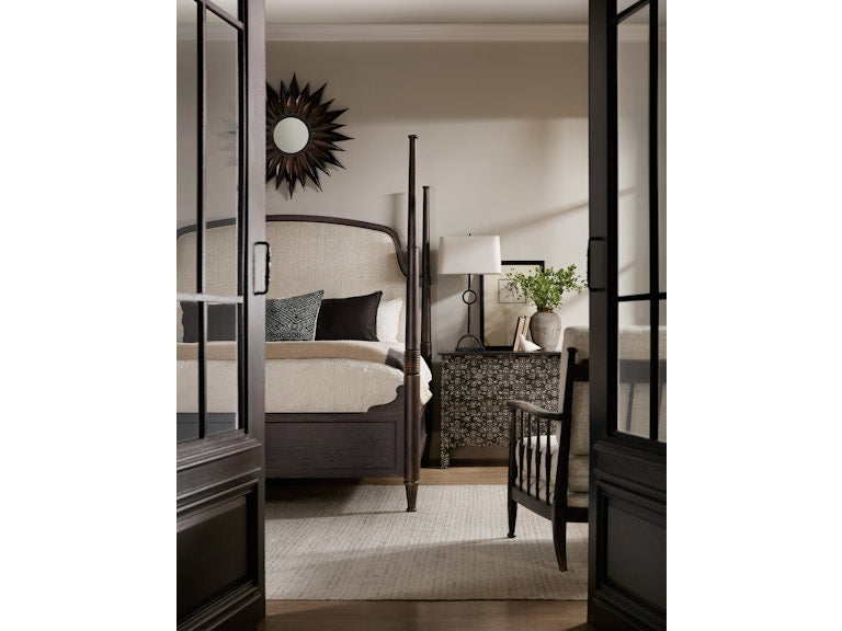 Americana King Upholstered Poster Bed