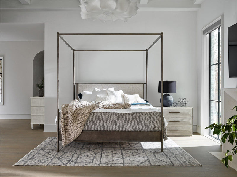 Modern Farmhouse Kent Poster Bed Pearl Silver