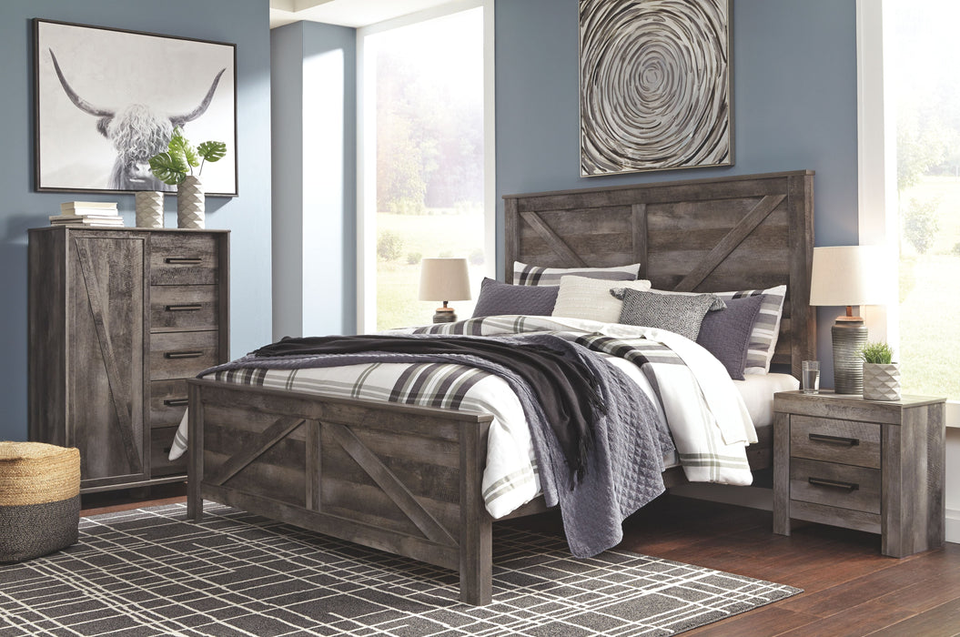 Wynnlow Gray 5 Pc. Crossbuck Panel Bed, 2 Nightstands