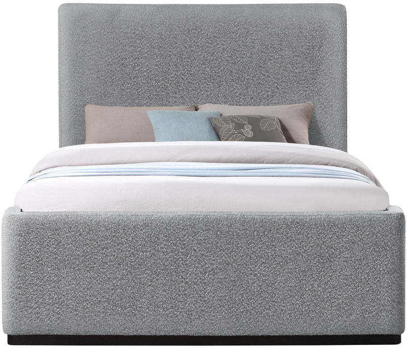 Oliver - Bed