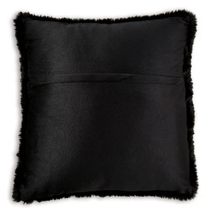 Gariland Pillow (Set of 4) - Black