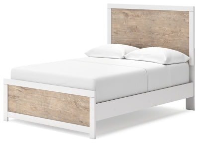 Charbitt Full Panel Bed