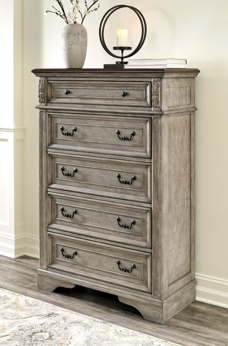 Lodenbay Chest of Drawers - Furniture Depot (7733282341112)