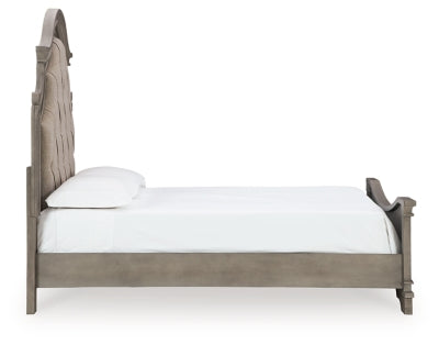 Lodenbay Queen Panel Bed