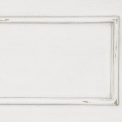 Kanwyn King Panel Bed with Storage, Dresser and Mirror