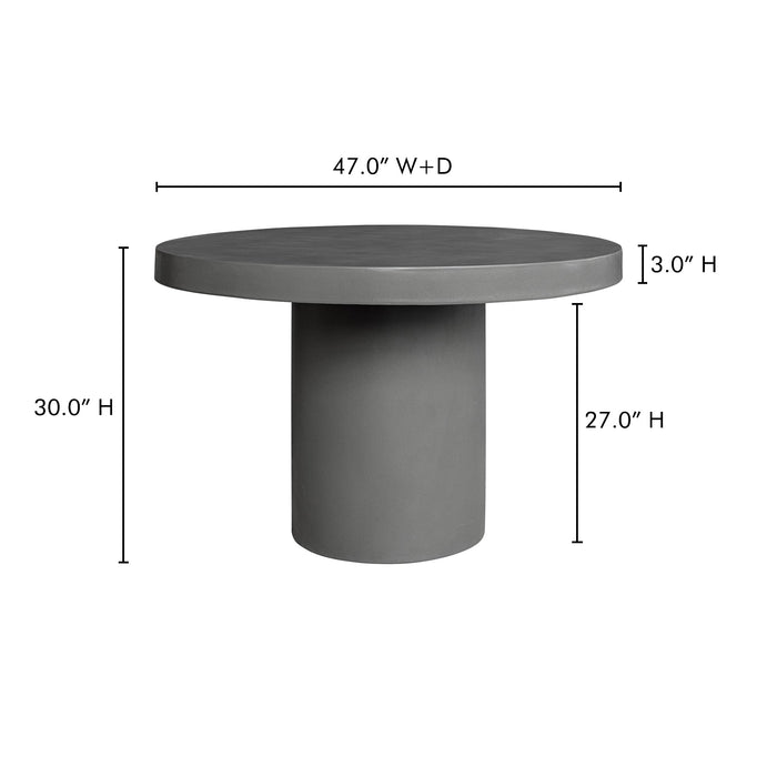 Cassius Round Outdoor Dining Table