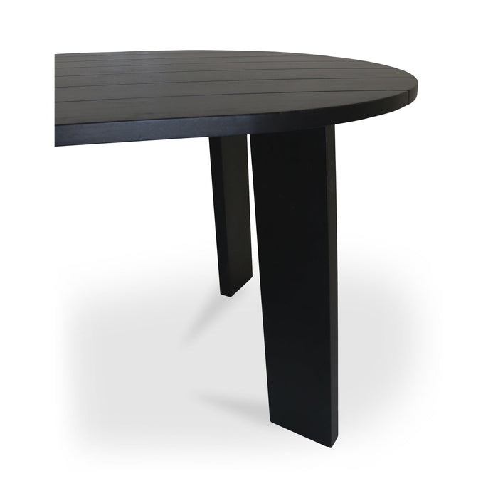 Delta Oval Outdoor Dining Table